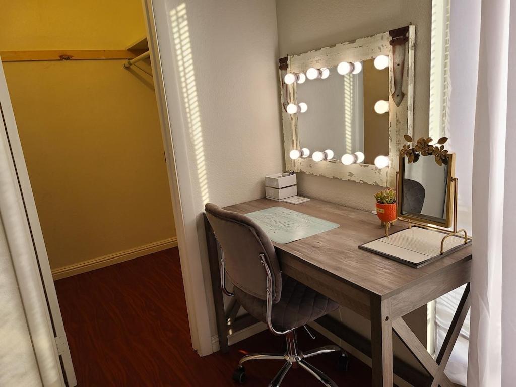 2Bed 1 Bath Condo Near Nellis Afb & The Strip Las Vegas Eksteriør billede